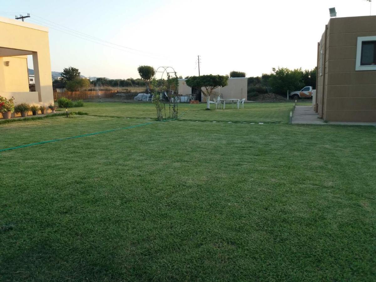 Kos Villa - Family Comfort With Large Garden, Jacuzzi Exterior foto