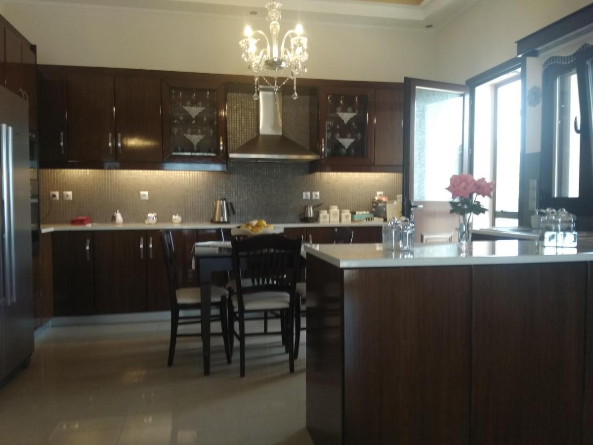 Kos Villa - Family Comfort With Large Garden, Jacuzzi Exterior foto
